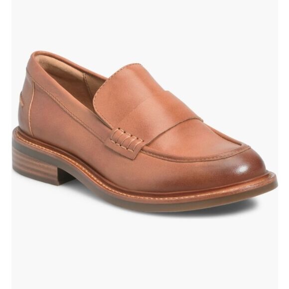 Sofft Meryl Water Resistant Slender Mocassin Toe Loafer Size 6.5 NWT - Picture 1 of 9